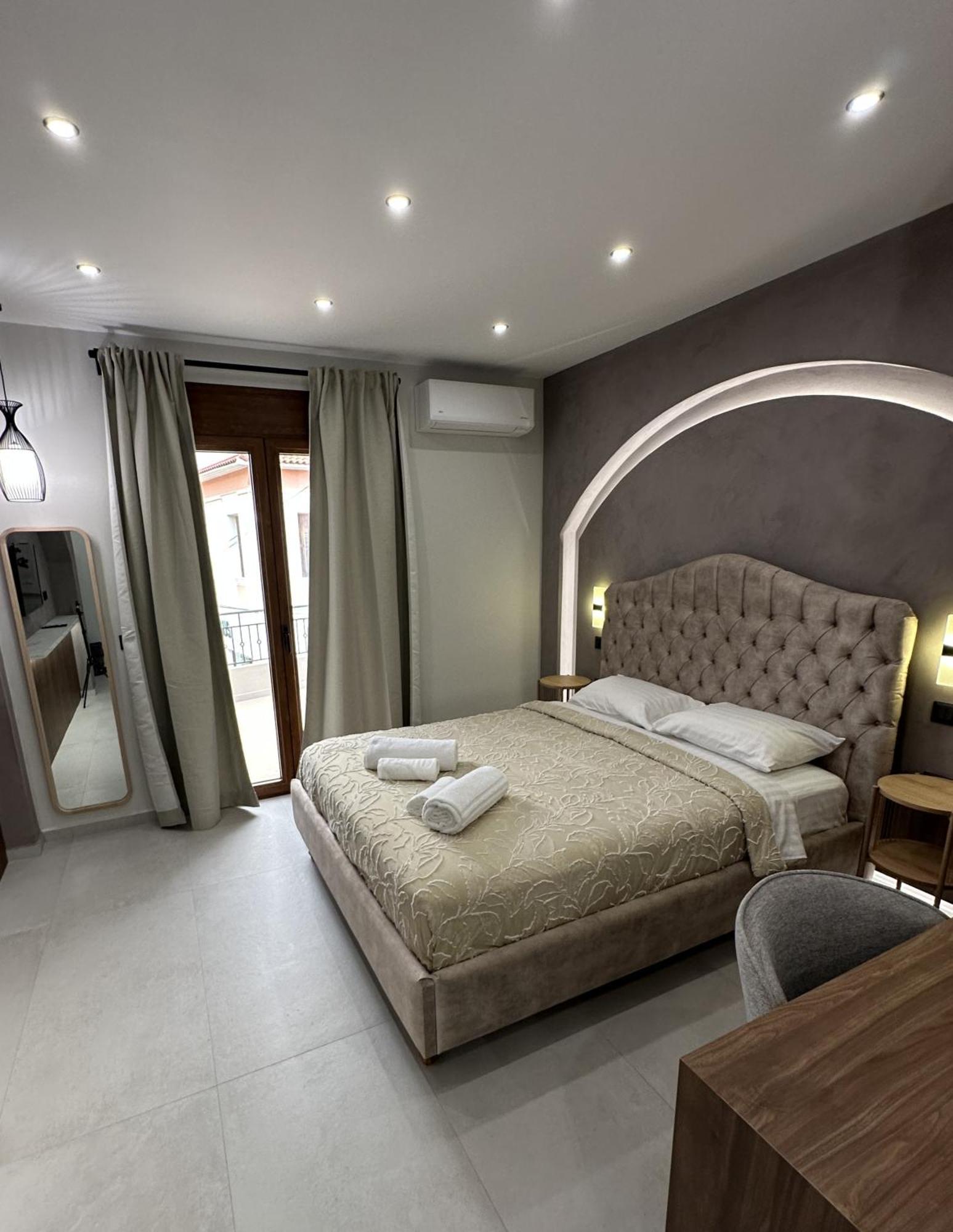 Incanto Luxury Suites 2 Nafpaktos Екстериор снимка