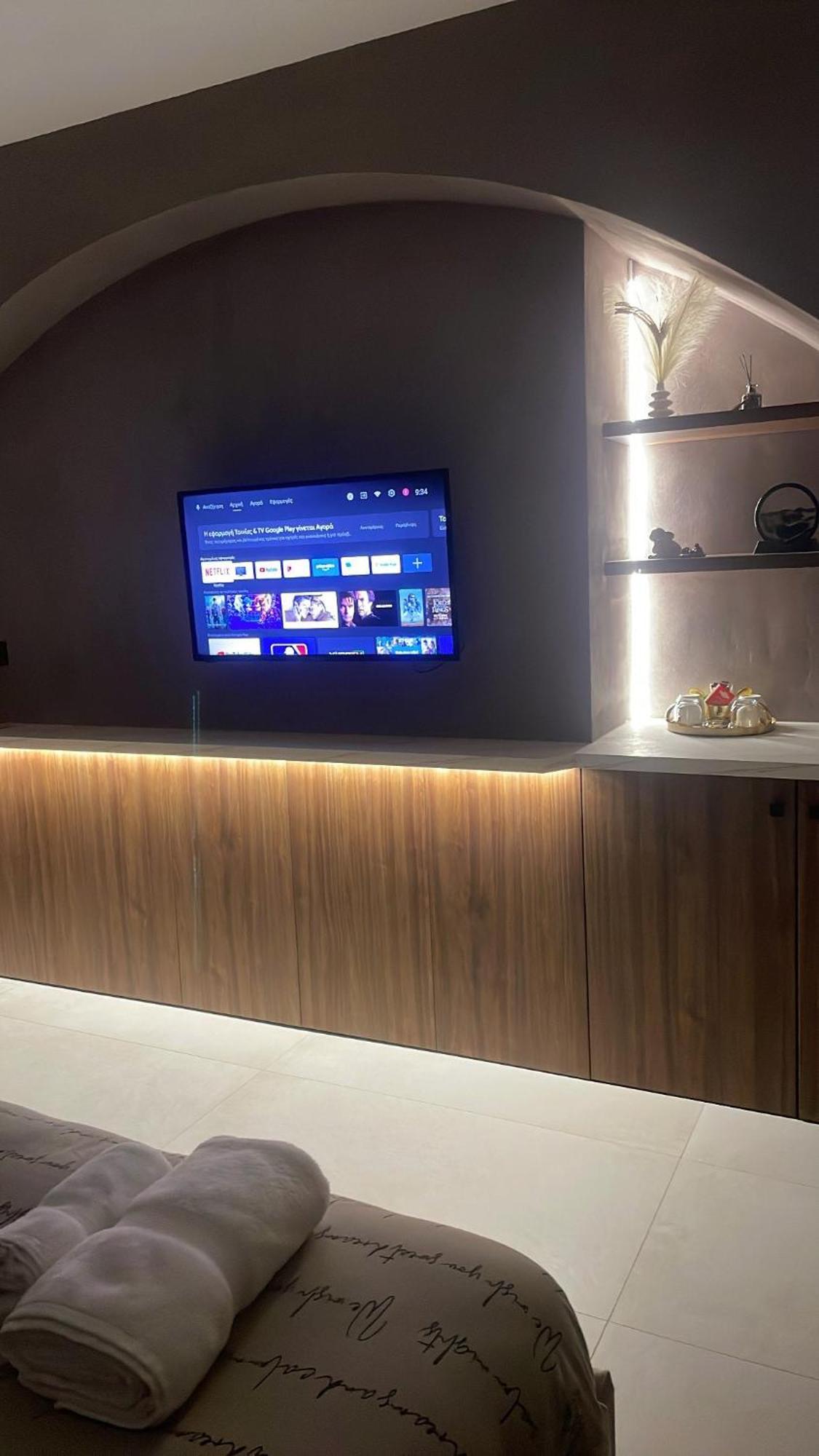 Incanto Luxury Suites 2 Nafpaktos Екстериор снимка